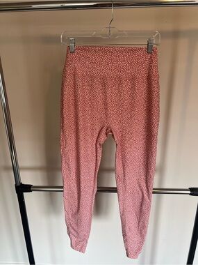 Buffbunny Legacy Leggings- Pink Bossy print